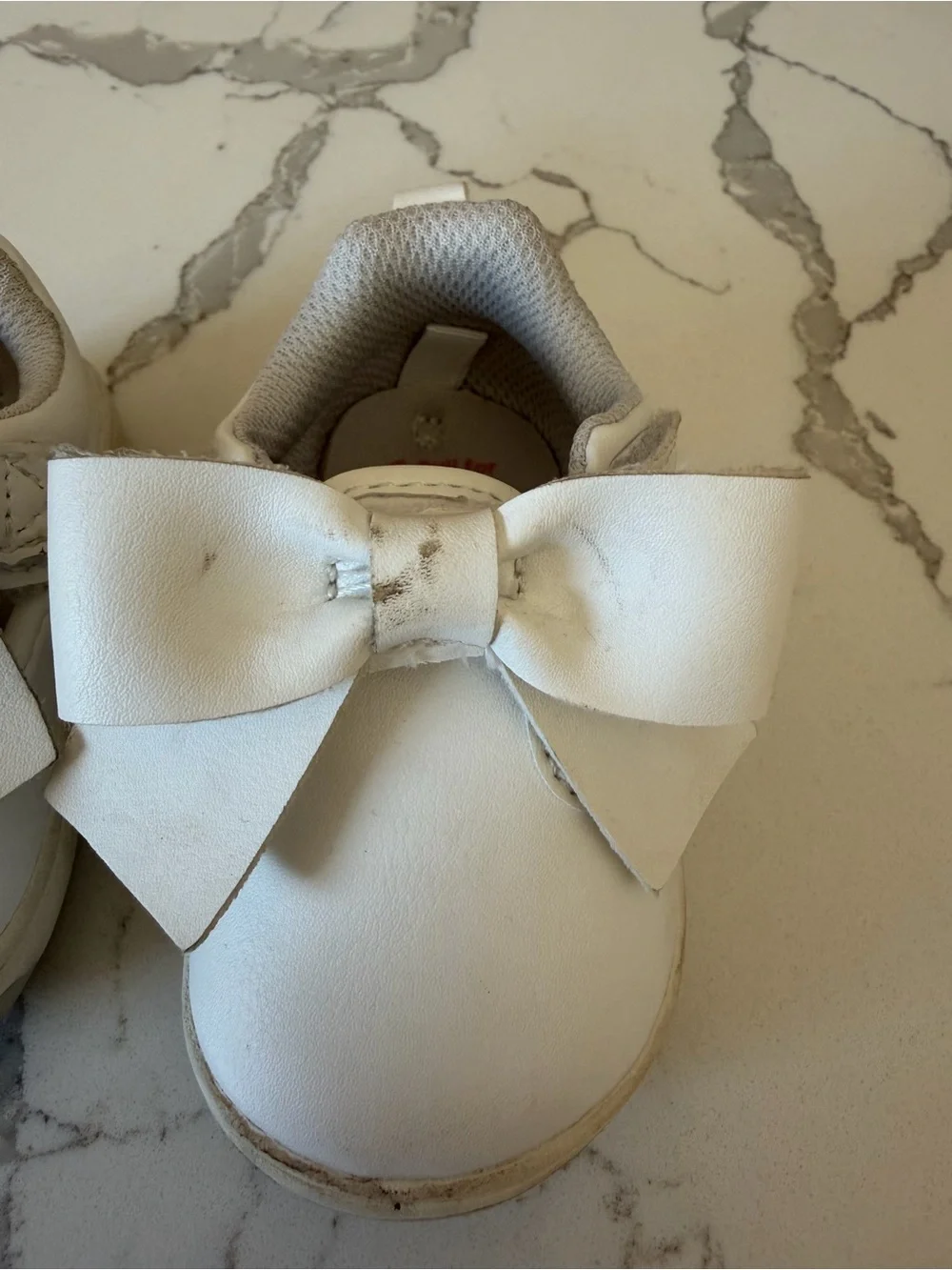 Stride Rite bow shoes